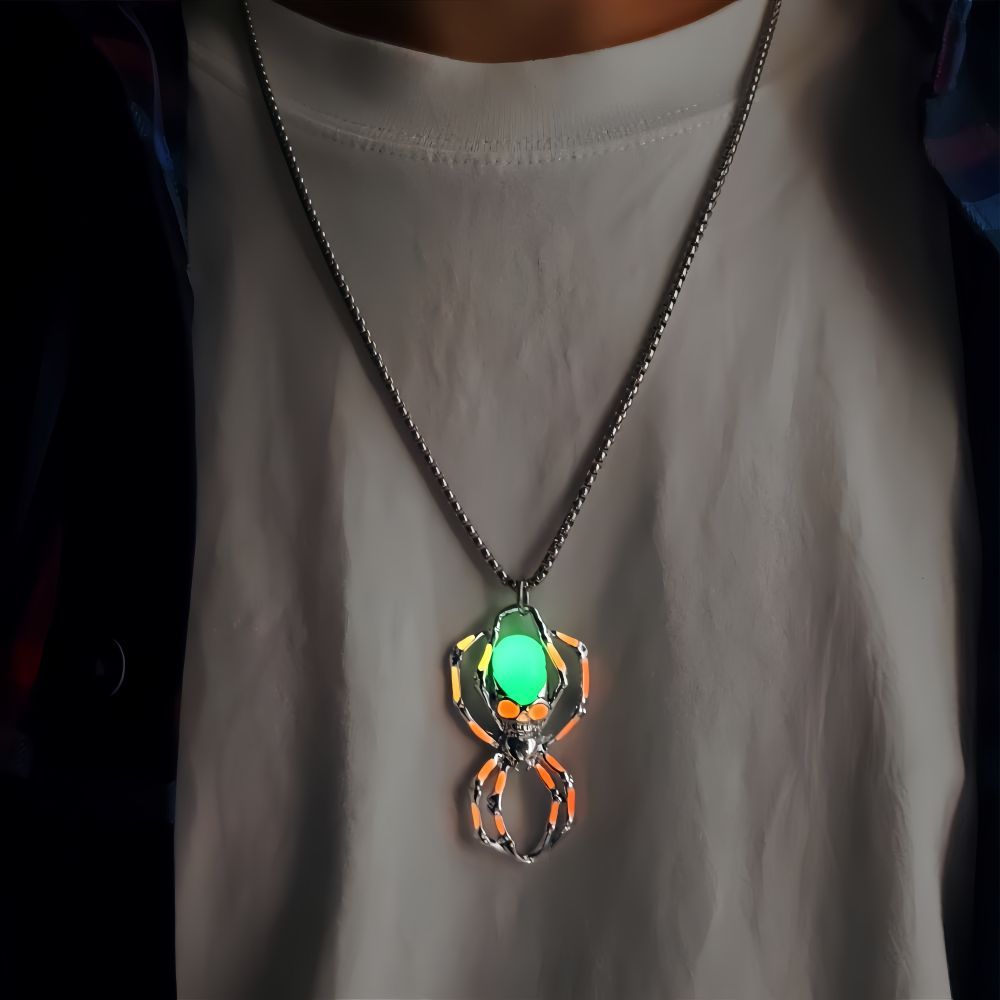 Wholesale Stainless Steel  Skull  Luminous Men' s Pendant