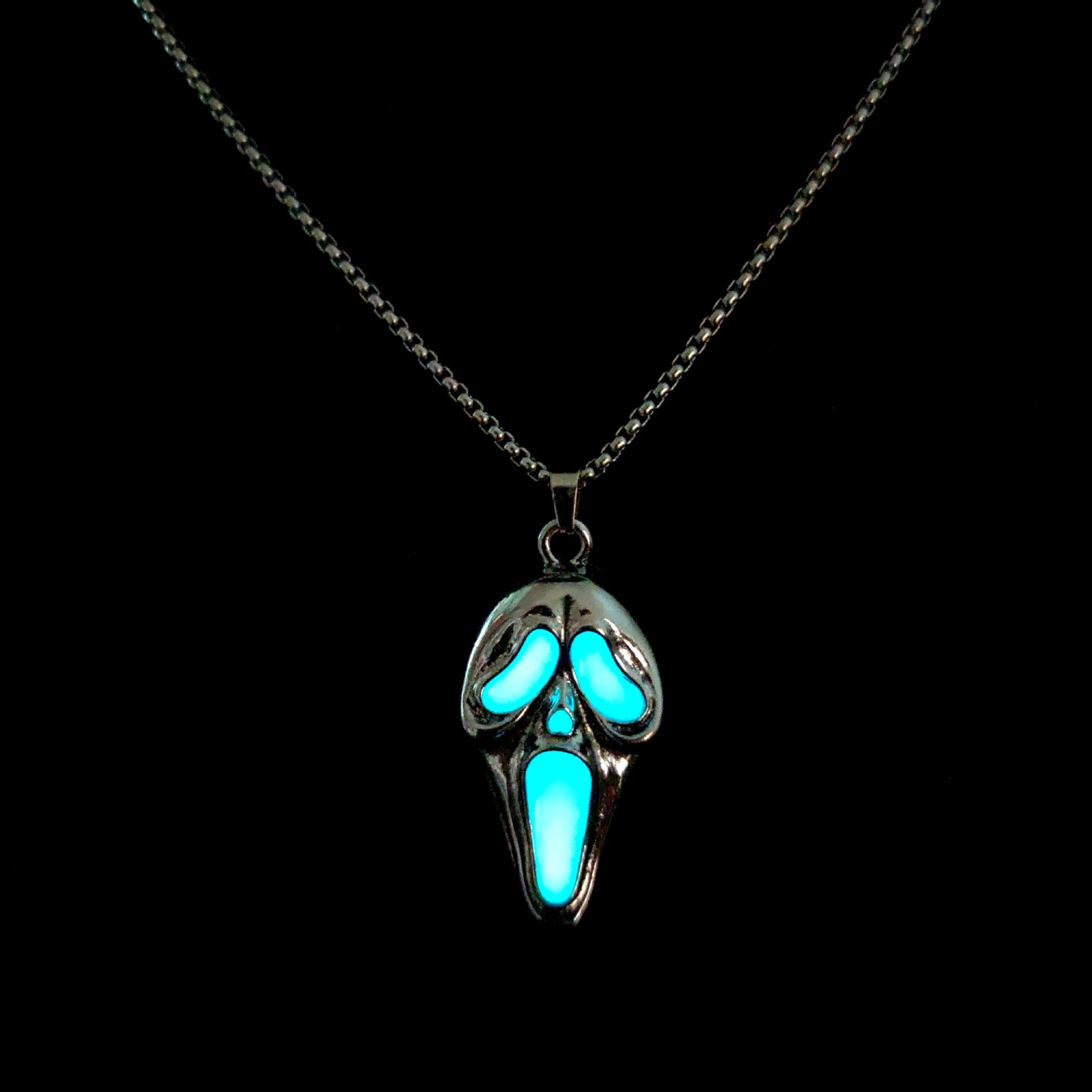 Wholesale Halloween skull luminous mask pendant  necklace