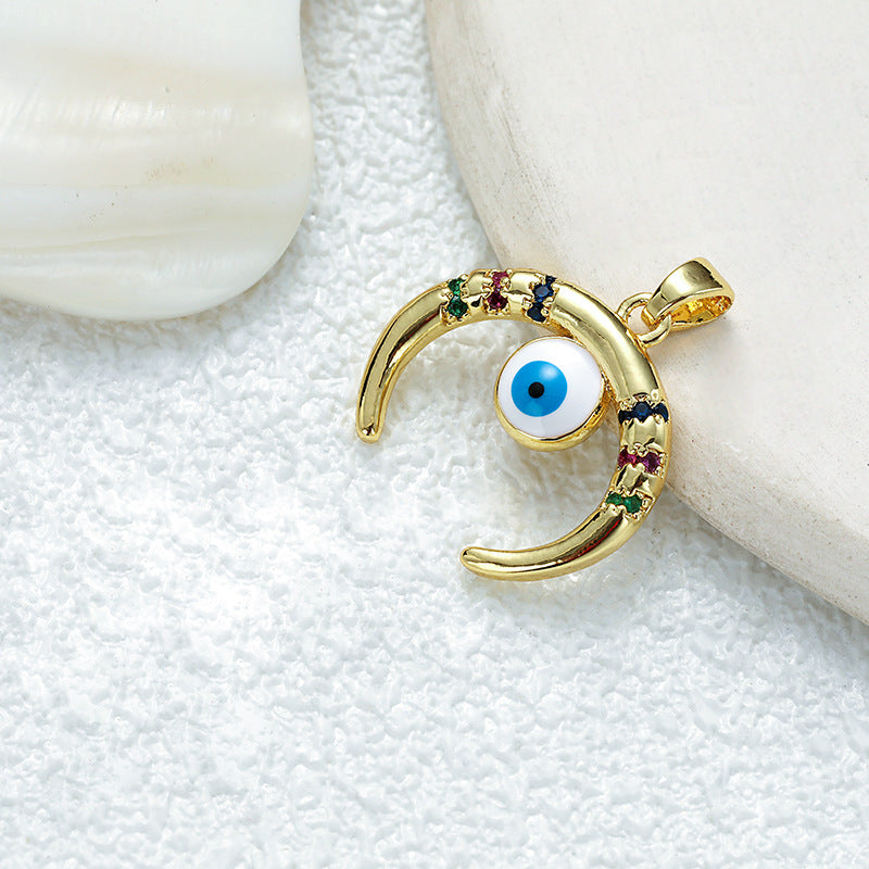 Wholesale Gold Plated Copper Eye Pendant Necklace with Zircon - Trendy Jewelry Accessory for Women