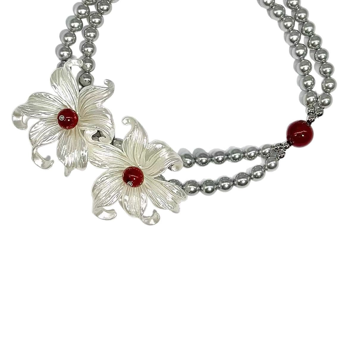 Wholesale Pearlescent Iris French Retro Pearl Flower Double-Layer Choker Necklace,  Fashion Accessory for Women