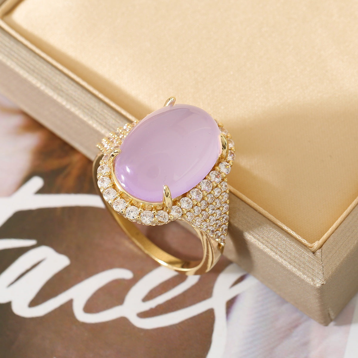 Wholesale Oval crystal ring light luxury diamond ring