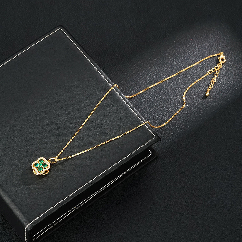 Wholesale Micro Green Rotating Zirconia Four Leaf Flower Pendant Necklace