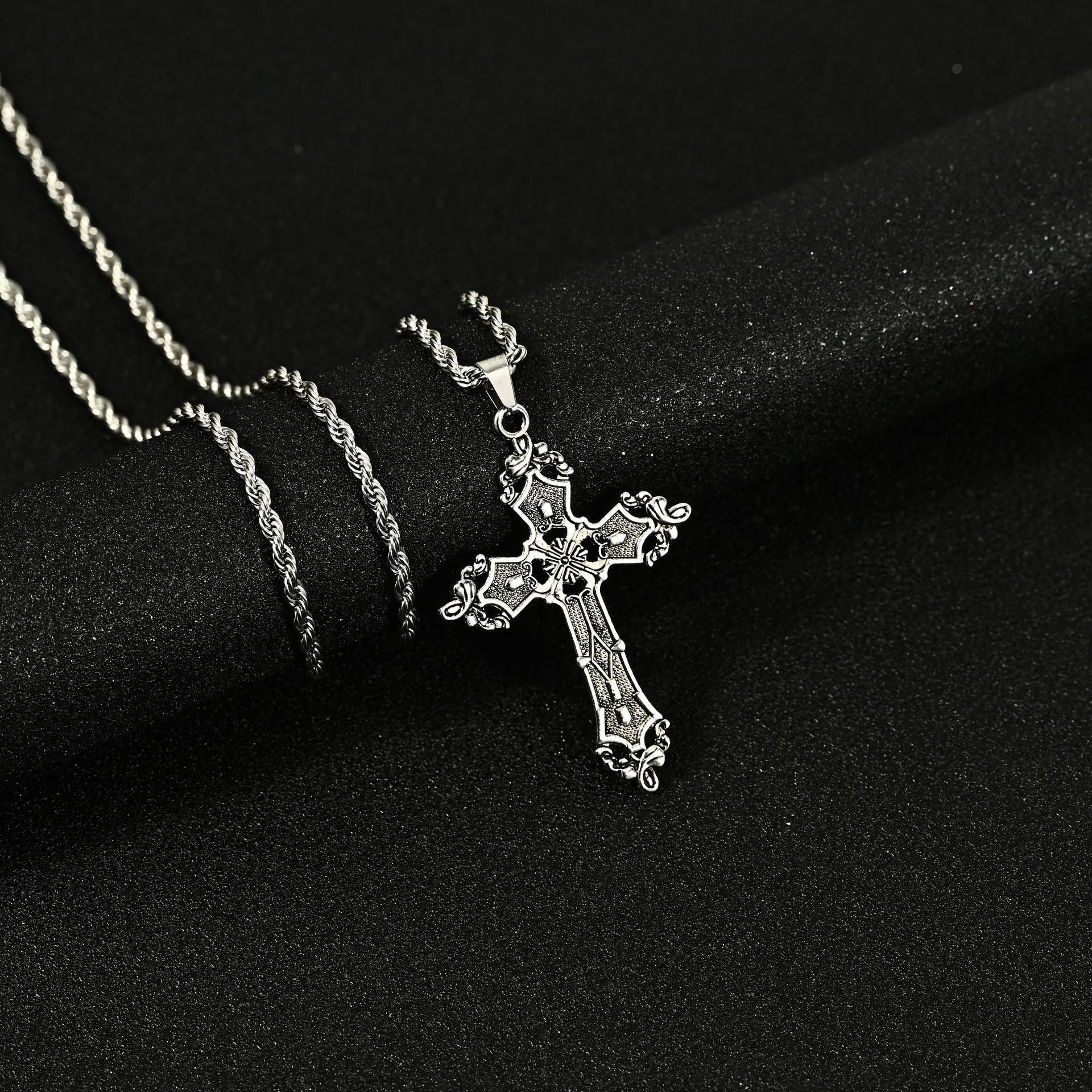 Wholesale Titanium Steel cross  alloy pendant necklaces