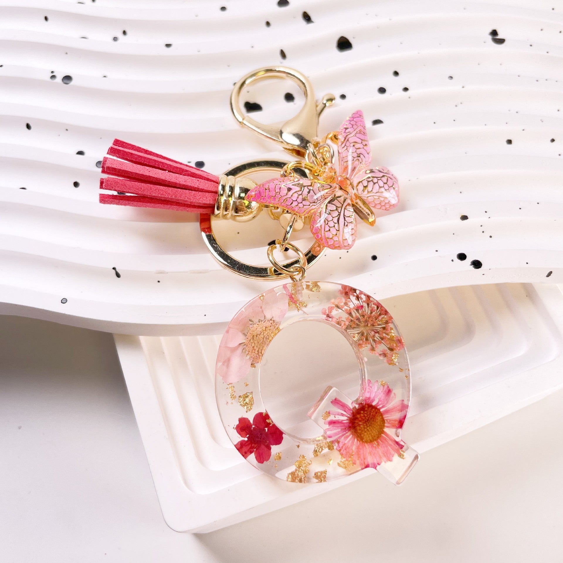 Wholesale Pink Daisy Letter Keychains Butterfly Tassel Keychain ACC-KC-Jiay001