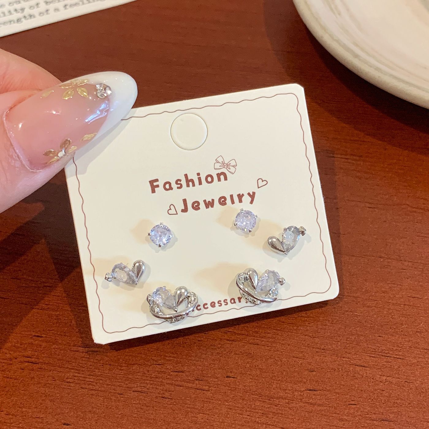 Wholesale Super flash zircon exquisite five-pointed star heart earring set silver needle Earrings