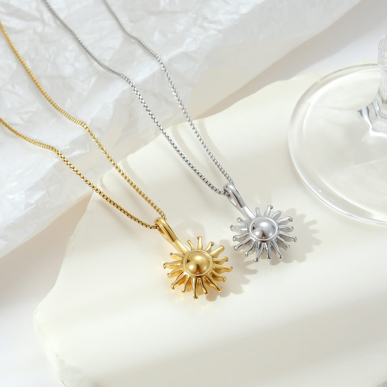 Wholesale Stainless Steel Sunflower Clavicle Necklace