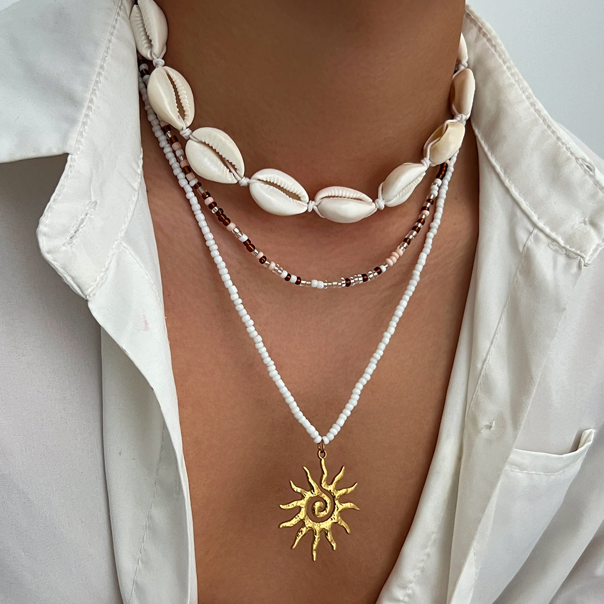 Wholesale Beach Holiday Style nut Shell Bead Necklace Men Sun Pendant Fashion Accessory