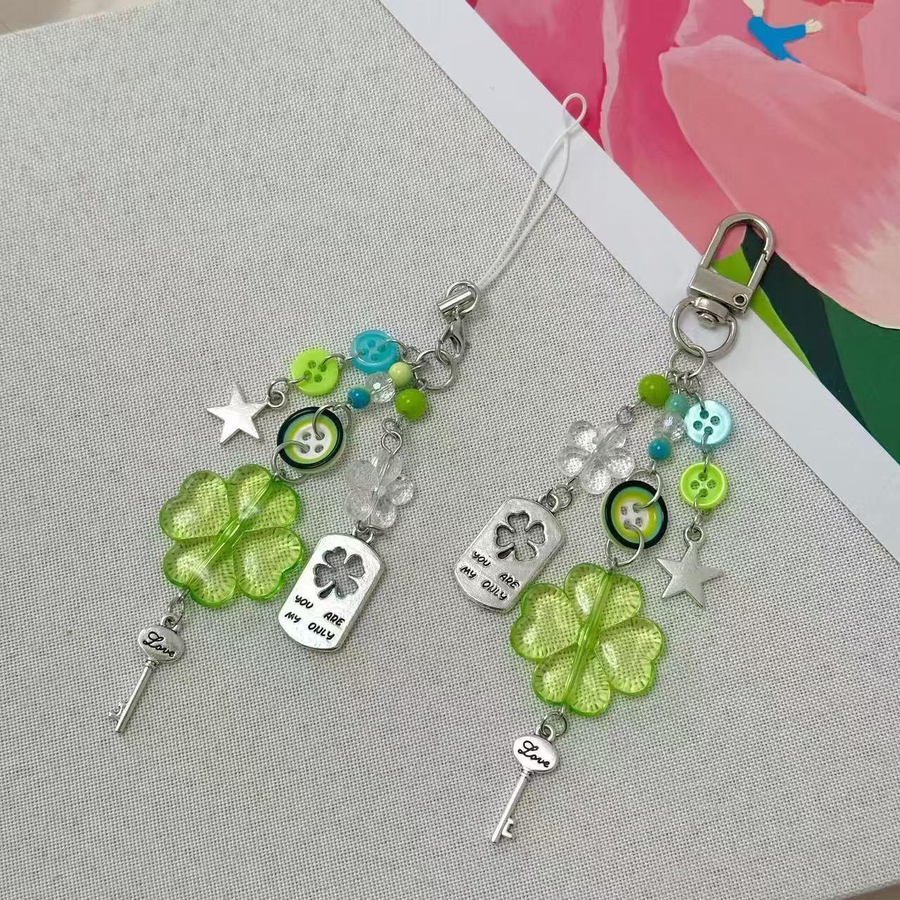 Wholesale Lucky Four-Leaf Clover Acrylic Beaded Keychain Charm - Trendy Gift and Car Key Accessory