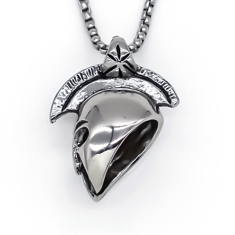 Wholesale Trendy Warrior Helmet Pendant Necklace For Men Geometric Alloy Silver Clavicle Chain Fashion Accessory