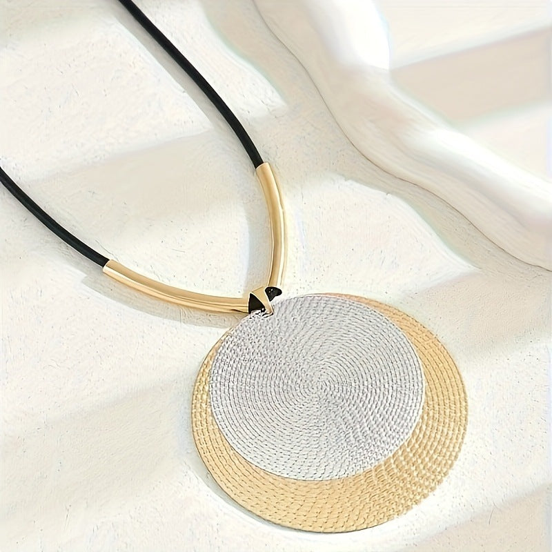 Wholesale  Exaggerated Pattern Double Round Pendant Necklace