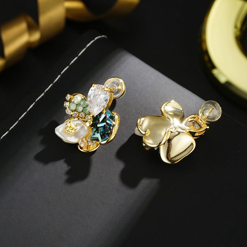 Wholesale Handmade Vintage Crystal Petal Earrings