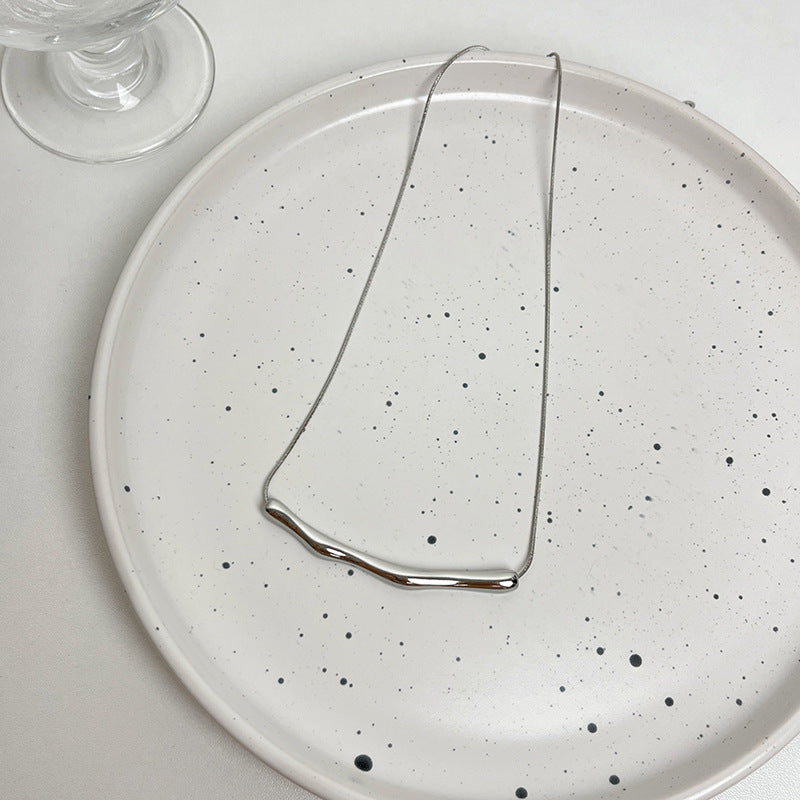 Wholesale non-fading irregular curve titanium steel necklace