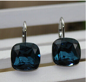 Wholesale magic cube colorful crystal earrings