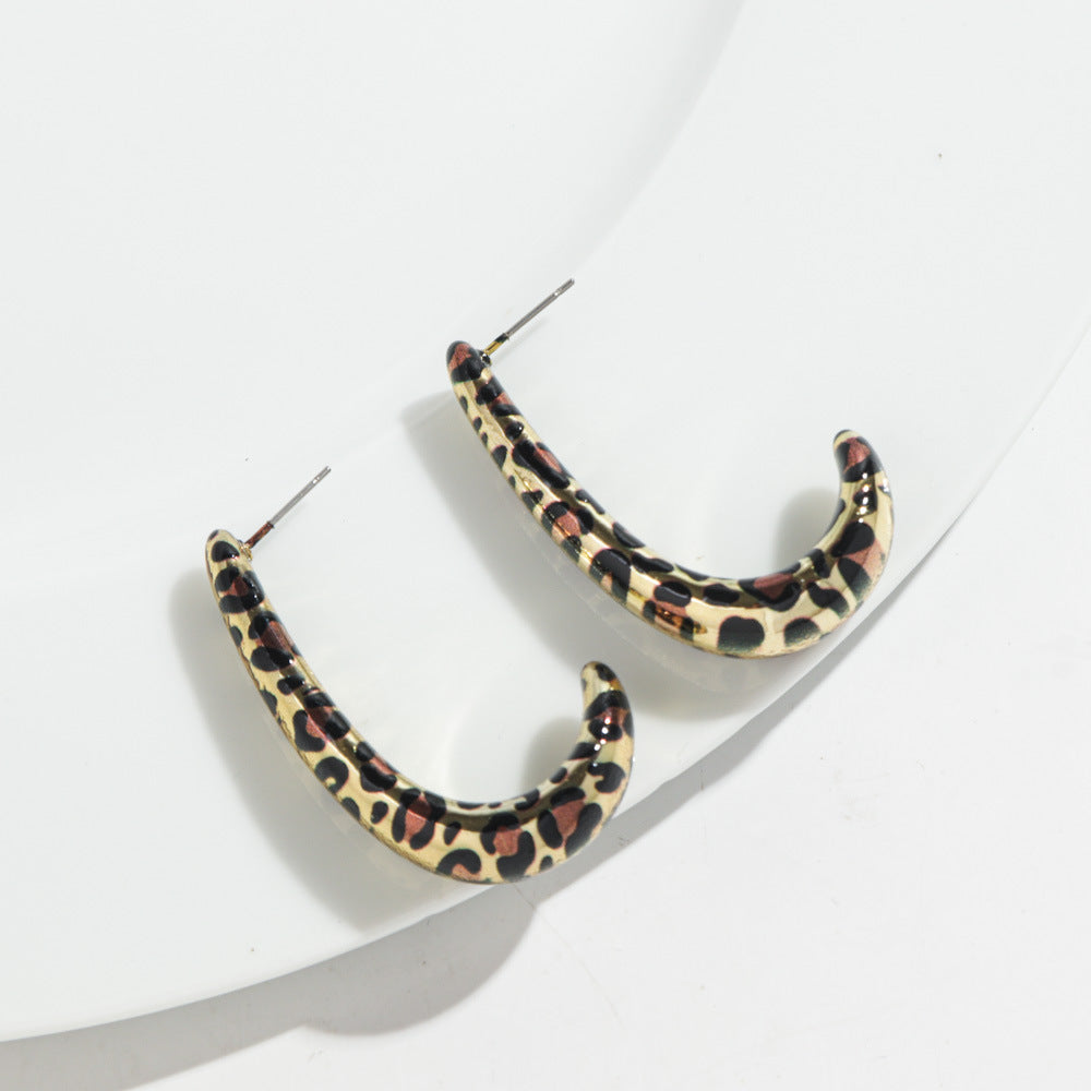 Wholesale  C- shaped Ear Ring Earrings Retro Earrings