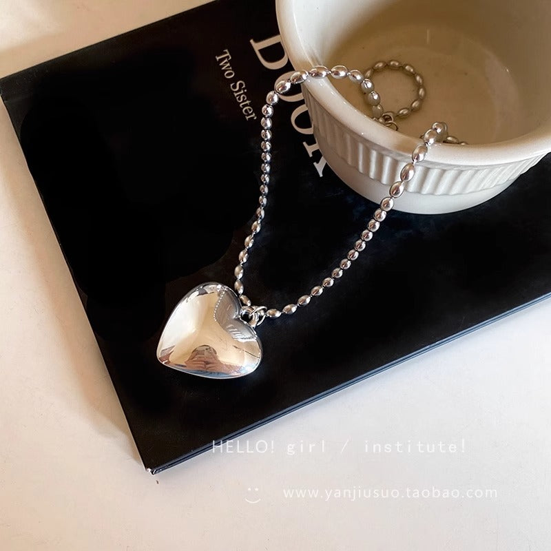 Wholesale Long heart-shaped bead necklace