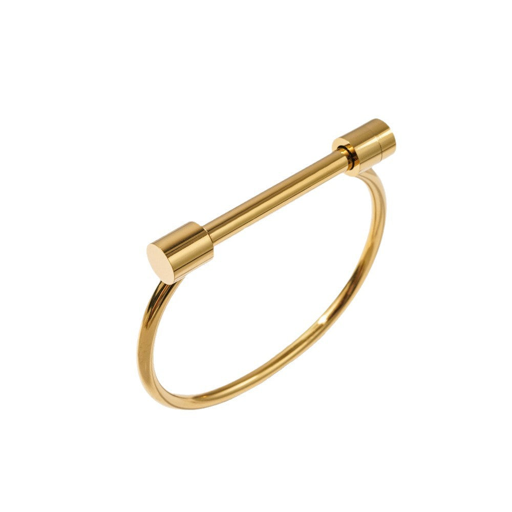 Wholesale 18K Gold Plated Stainless Steel d Nail Bangle Bracelet For Women Stylish Open Cuff Everyday Fashion Accessory Gift