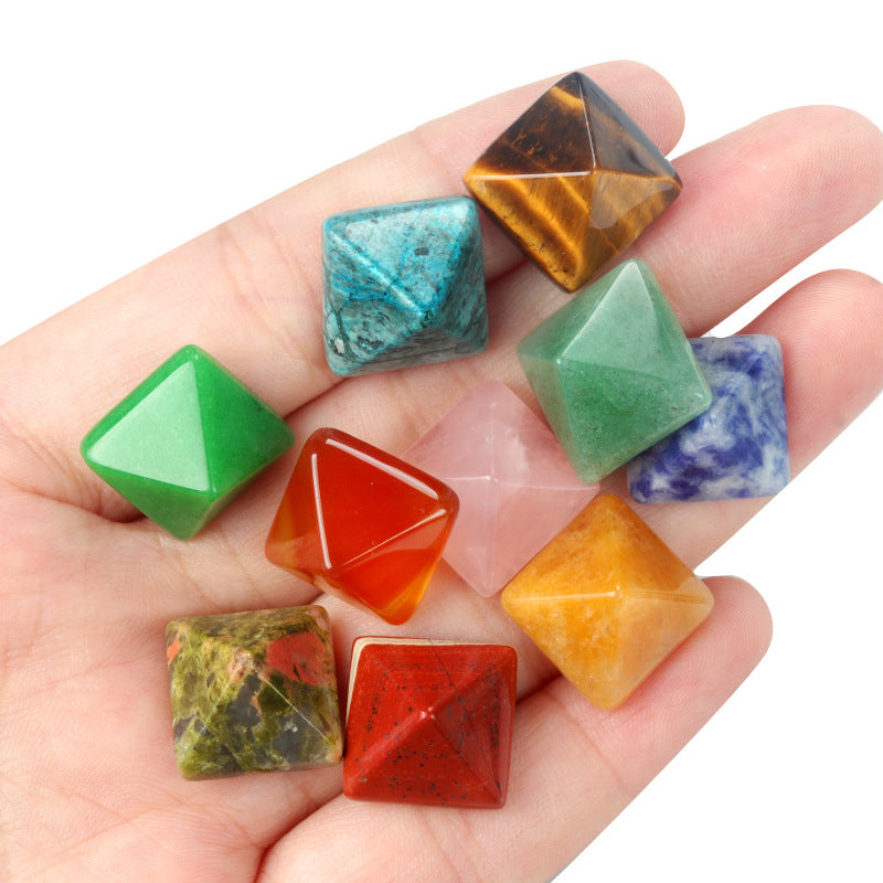 Wholesale Natural Crystal Semi-precious Stone Pyramid ACC-DS-KeSuo002