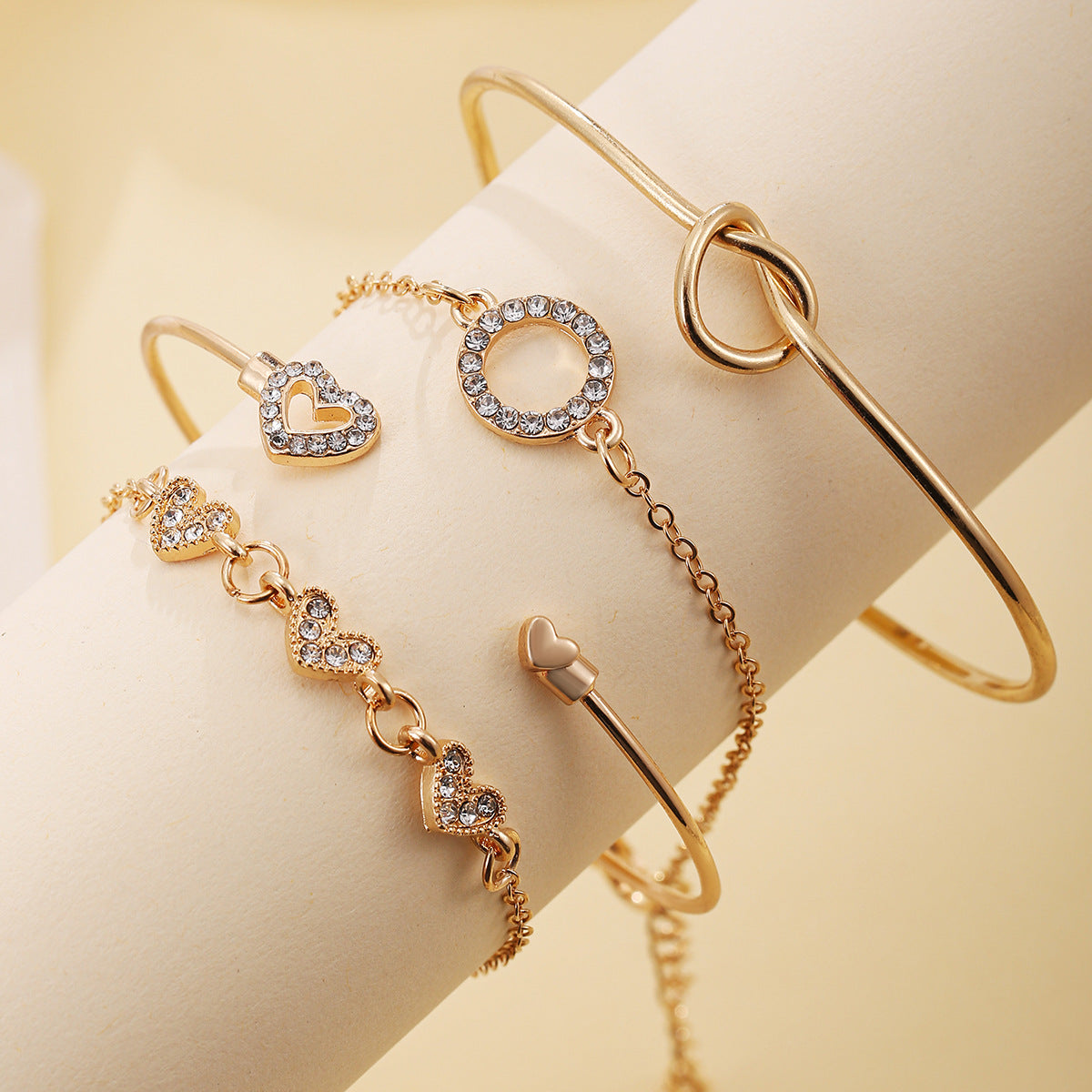 Wholesale Gold Tone Geometric Hollow Heart Design Women S Bracelet Set Of 4 Layered Fashion Jewelry Accessory Gift