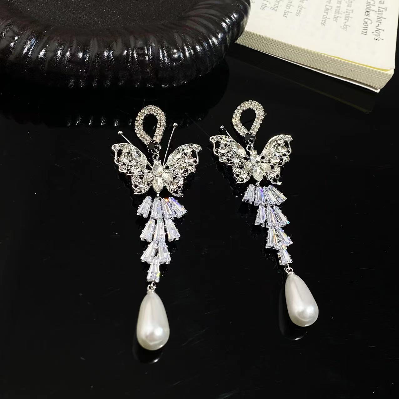 Wholesale Light Luxury Diamond-encrusted Butterfly Water Drops Tassel Earrings