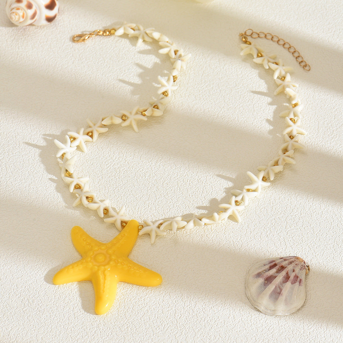 Wholesale Ocean style shell necklace light luxury resin starfish necklace