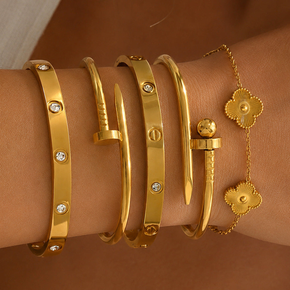 Wholesale Four-Leaf Clover Titanium Steel Bracelet Set Fashion Accessory for Boutique Resale