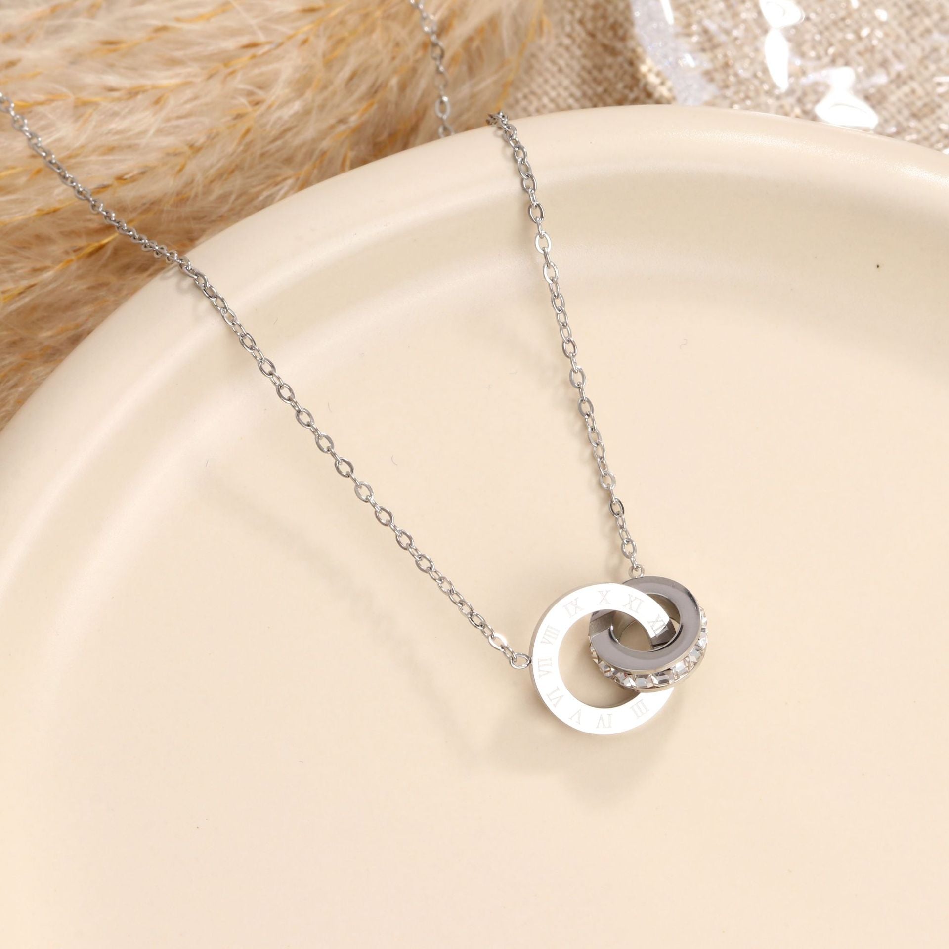 Wholesale stainless steel double-ring phase buckle necklace