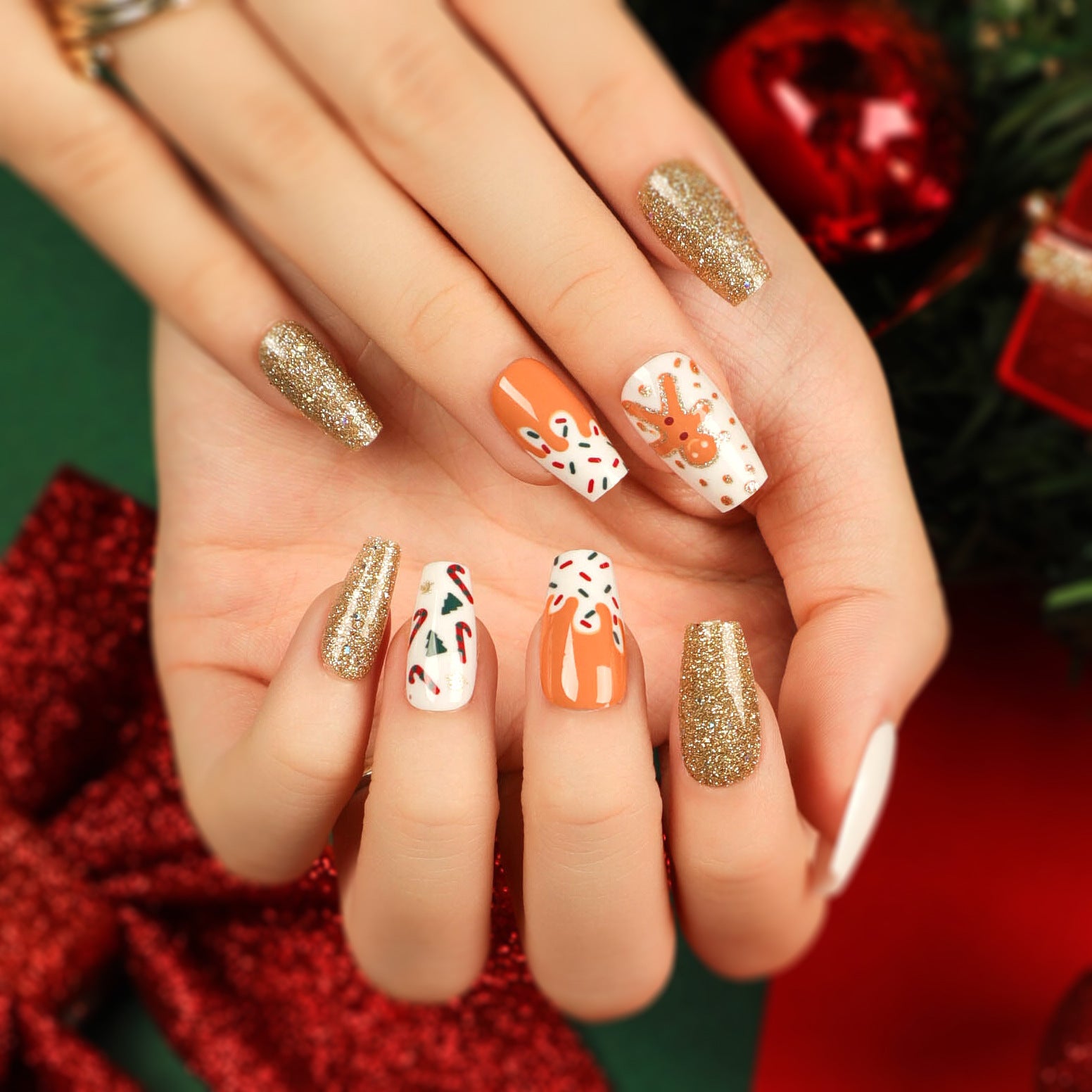 Wholesale 24 Pieces/box Christmas Elk Press-on Nails Kits Nail Stickers ACC-NS-LeFan024