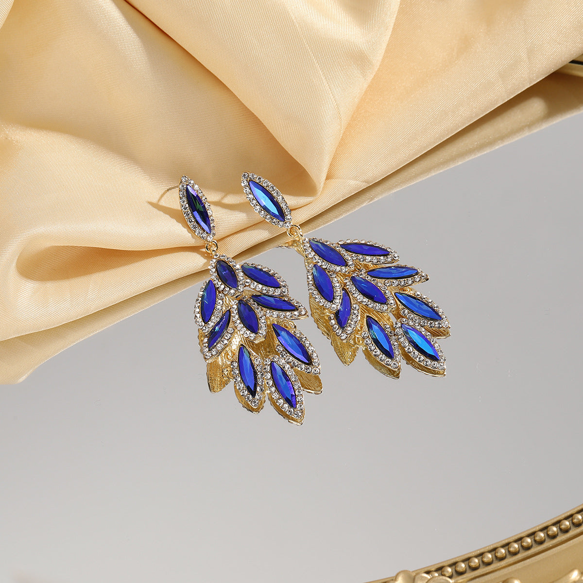 Wholesale Color Diamond Earrings Floral Leaf Tassel Earrings Luxury Earrings ACC-ES-YiN006