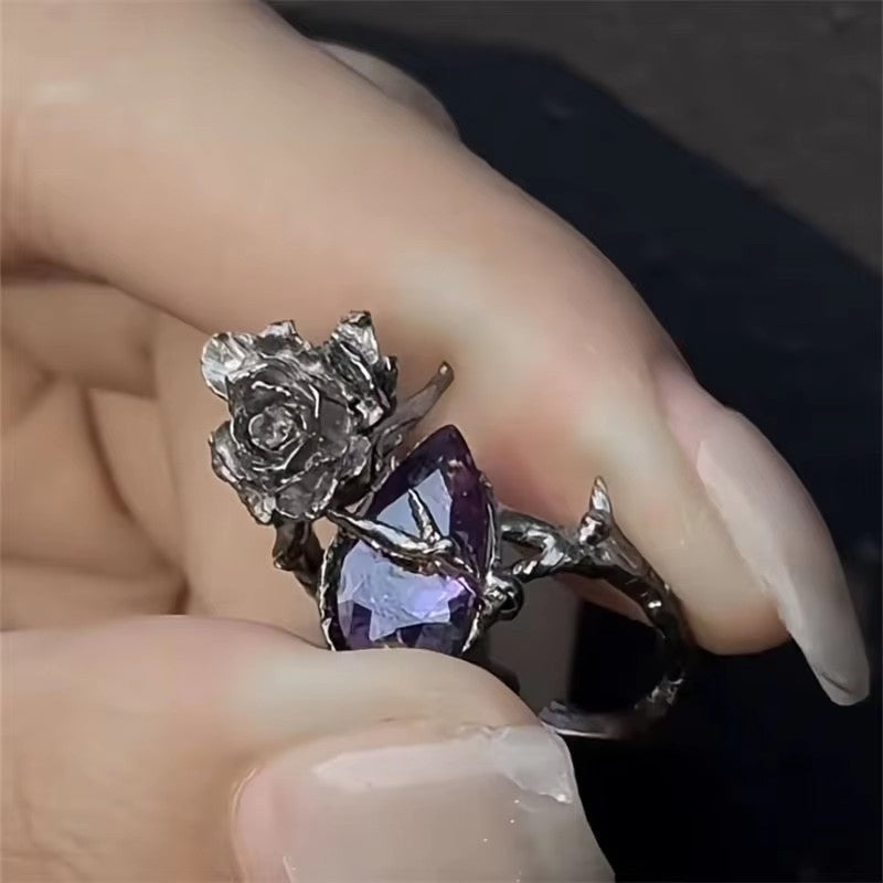 Wholesale Vintage Distressed Black Rose Finger Ring