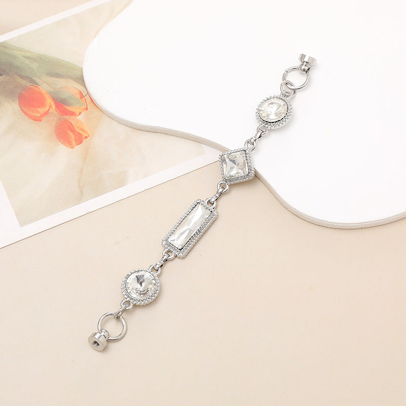 Wholesale Light Luxury Simple Diamond Metal Bracelet ACC-BT-YiL006