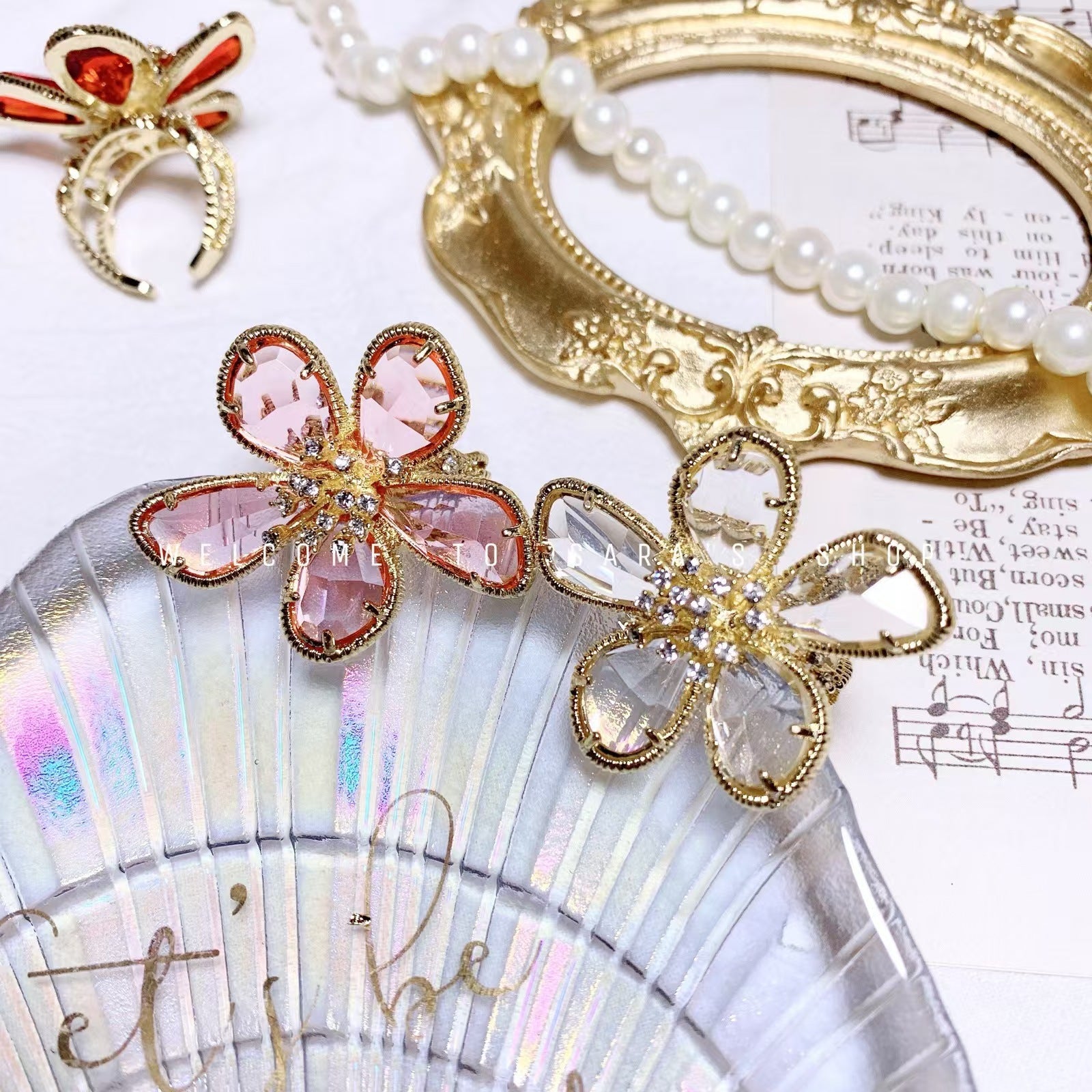 Wholesale European and American Style Crystal Flower Ring for Women,  Zinc Alloy Adjustable Open Ring for Index Finger,  Cross-Border Wholesale Starting from