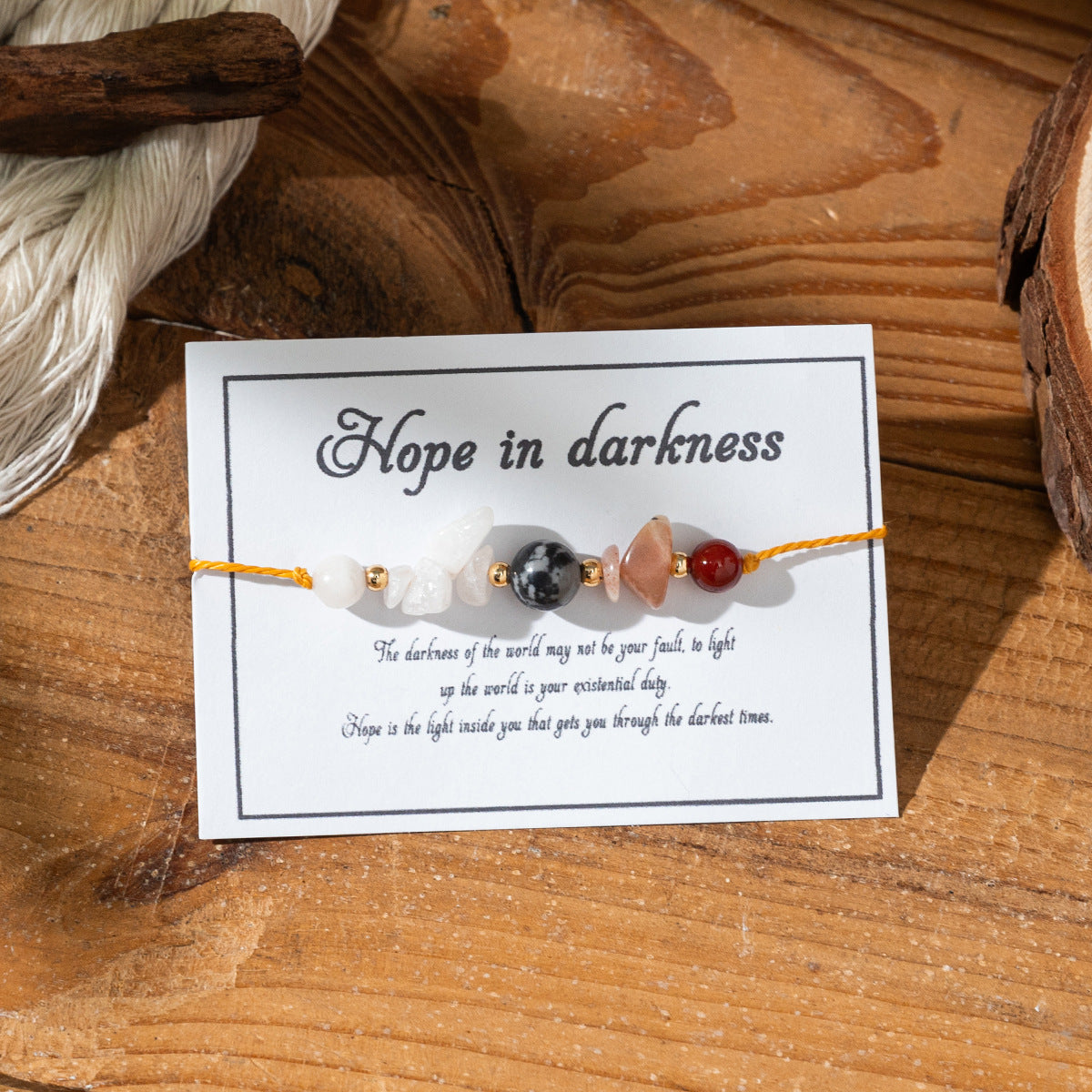 Bracciale portafortuna colorato in pietra naturale all'ingrosso