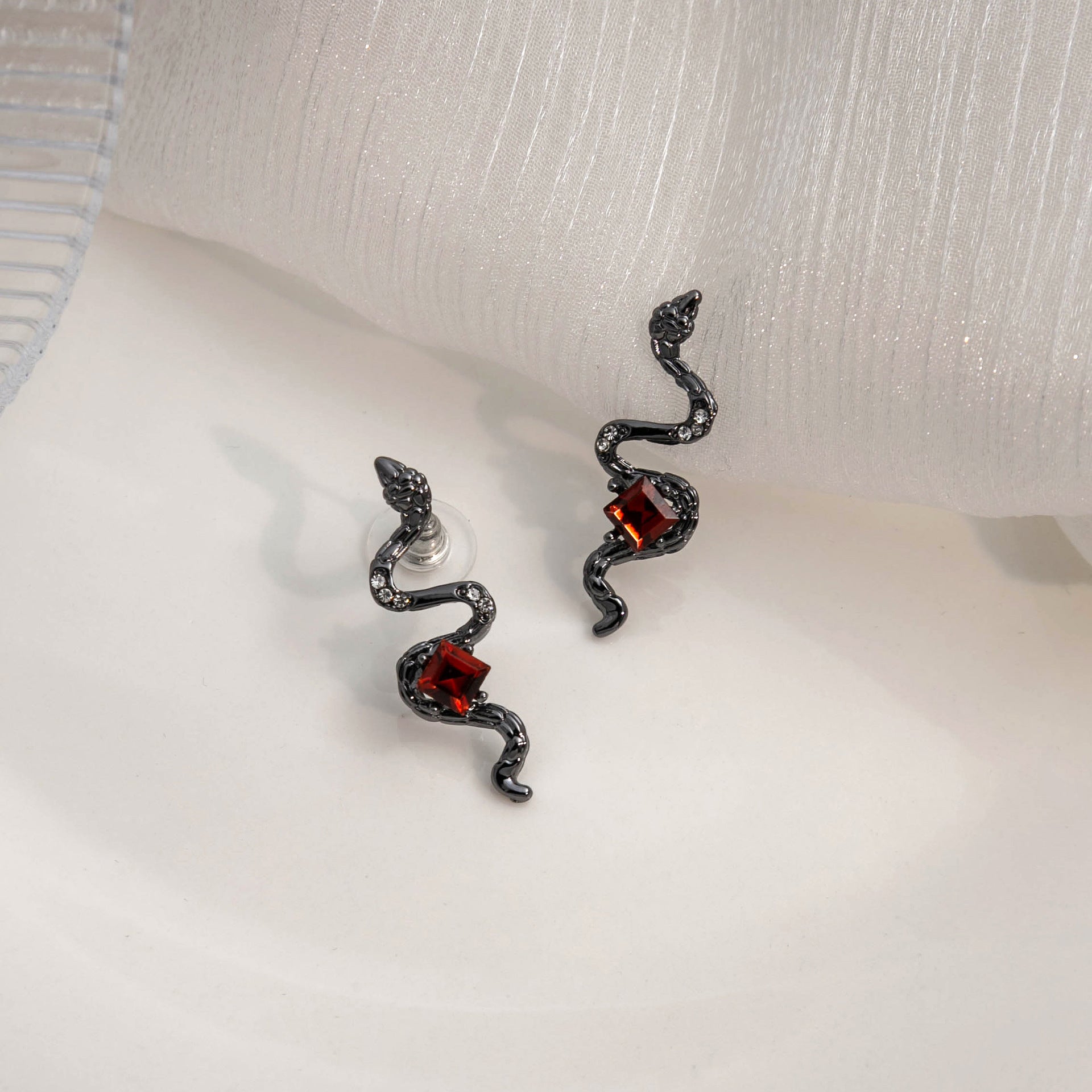 Wholesale Gothic Dark Style Snake-shaped Diamond Earrings