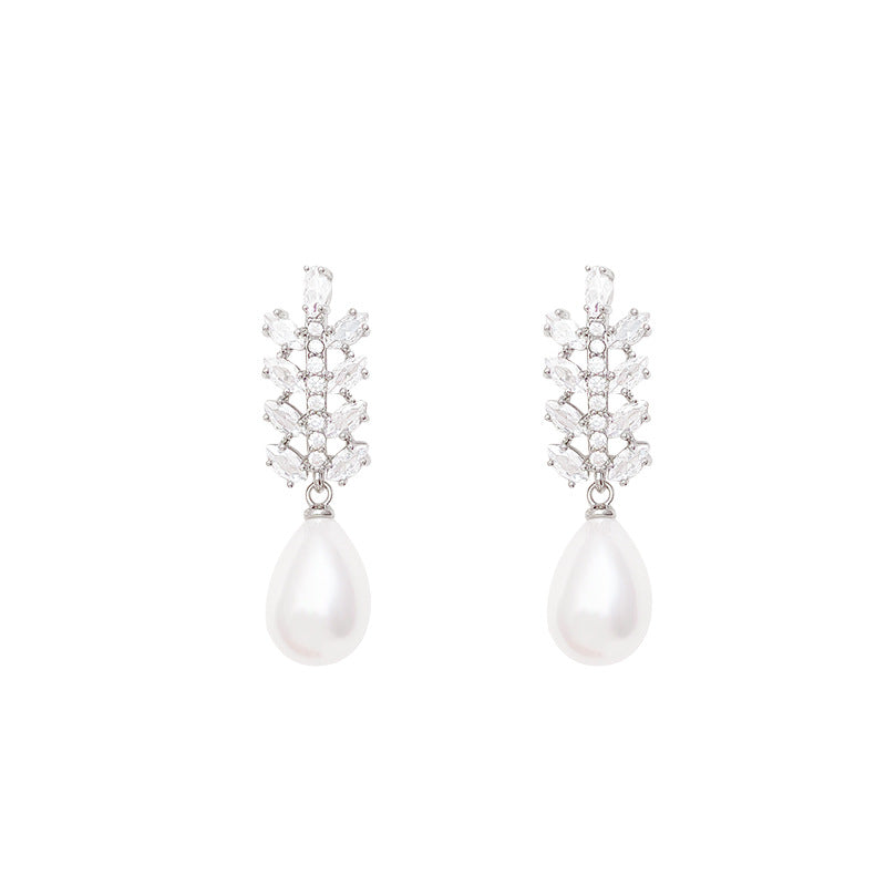Wholesale  Zircon Pearl Earrings  Light Luxury Earrings