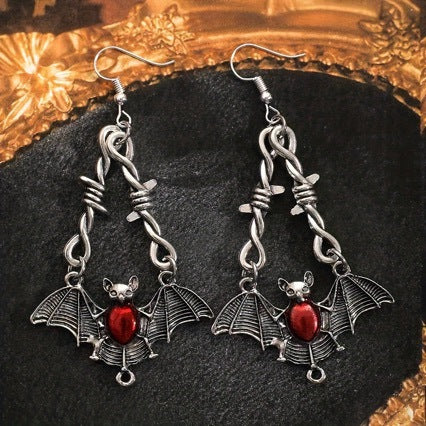 Wholesale Gothic Vampire Bat Earrings Alloy Electroplated Jewelry Accessory