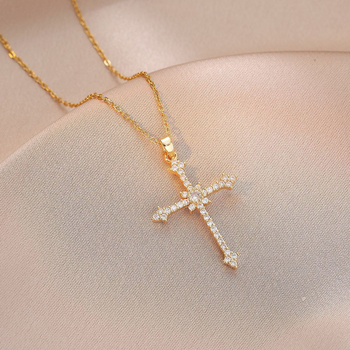 Wholesale Stylish Colorful Zircon Cross Necklace Copper Electroplated Fashion Accessory For Women Party Gift