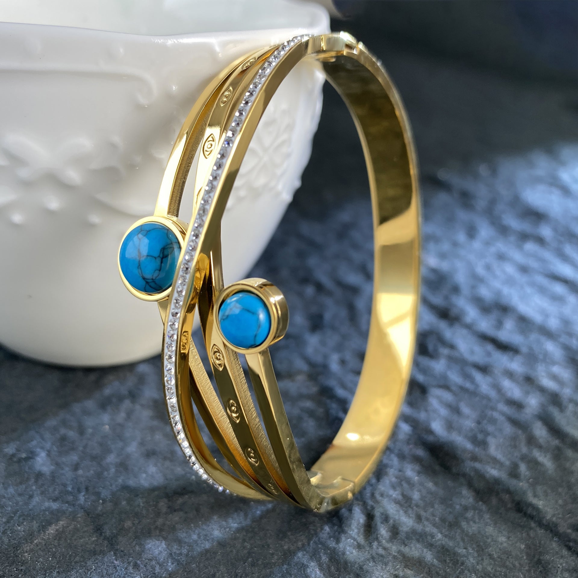 Wholesale Titanium Steel Plated 18K Gold High-end Luxury Bracelet ACC-BT-YuXun009