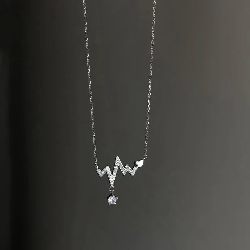 Wholesale Titanium Steel Heart-Shaped Necklace Clavicle Chain Lock Necklaces