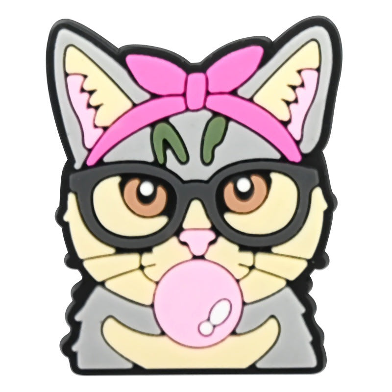 Wholesale Random 100pcs Cute Cartoon Animal Series  PVC Soft Rubber Shoe Buckle Decoration