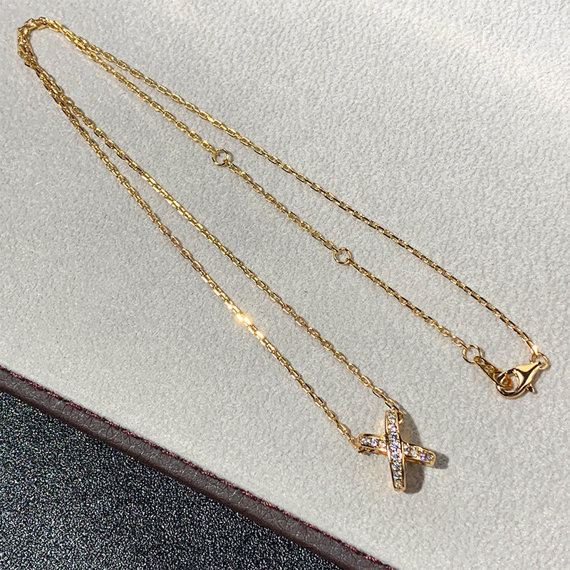 Wholesale  X letter three-dimensional necklace