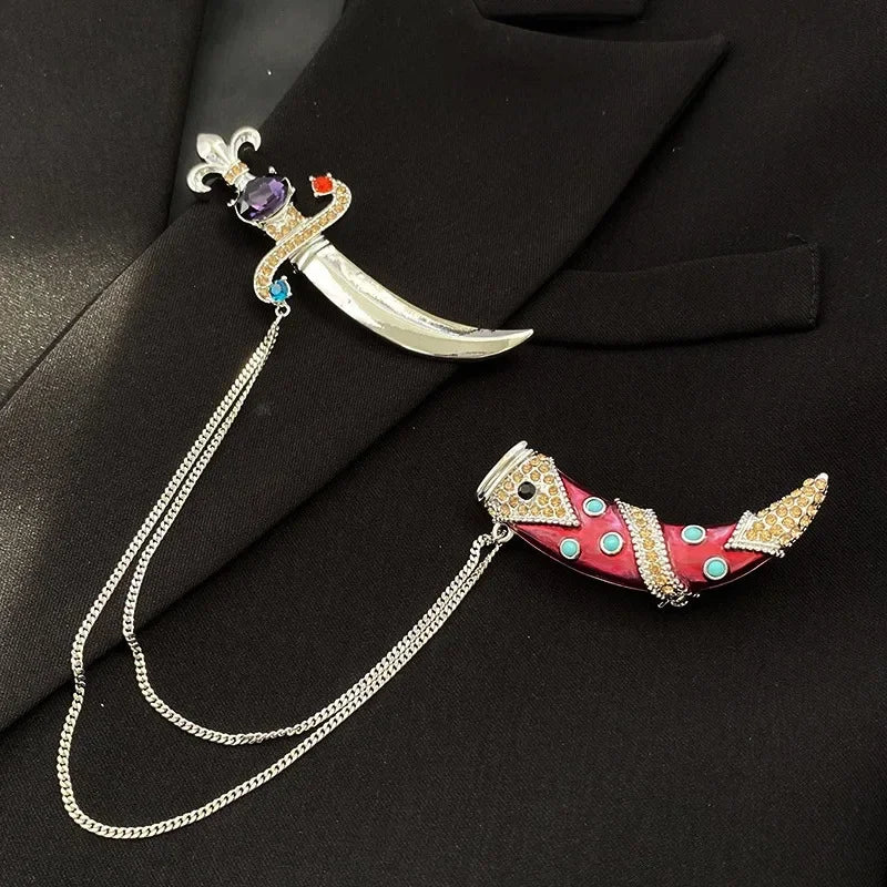 Wholesale  Retro Brooch Women's Creative Court Style Scimitar Dagger Brooch
