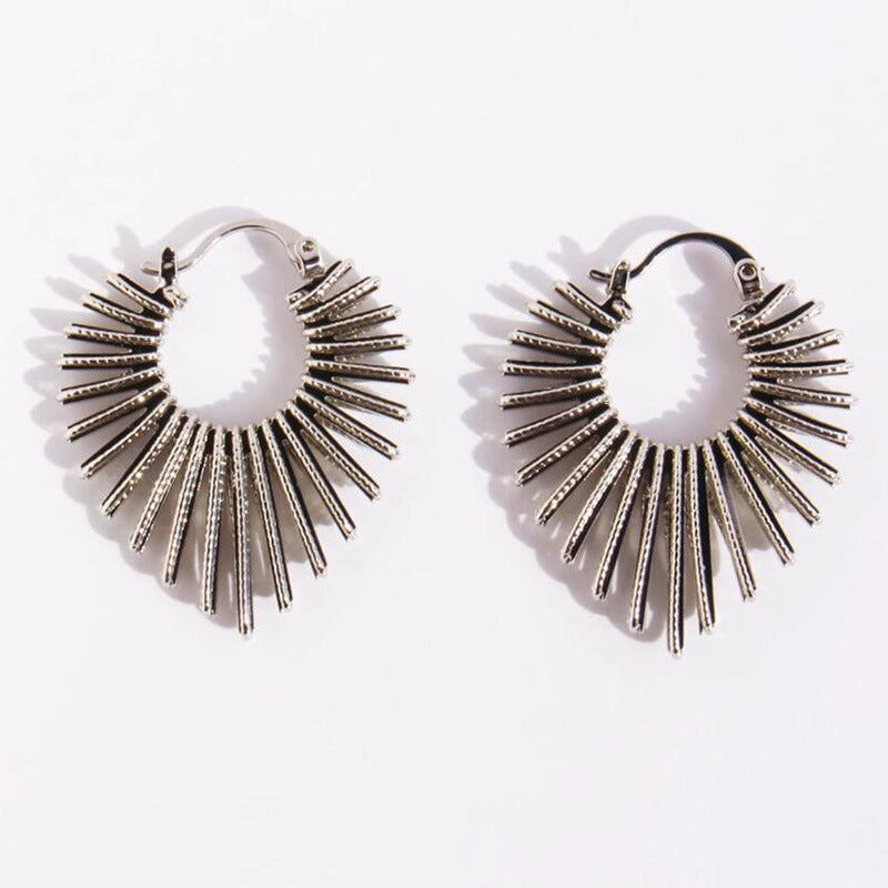 Wholesale European American Exaggerated Line Peach Heart Earrings Fashion Accessory Boutique Resale