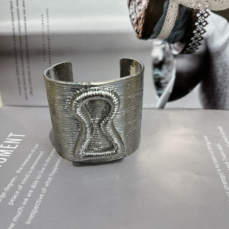 Wholesale Metal Striped Key Keyhole Relief Opening Bracelet