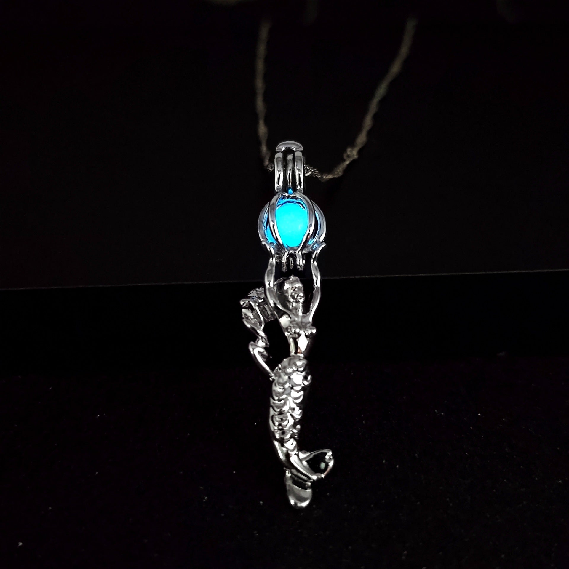 Wholesale  Luminous Hollow Mermaid Necklace