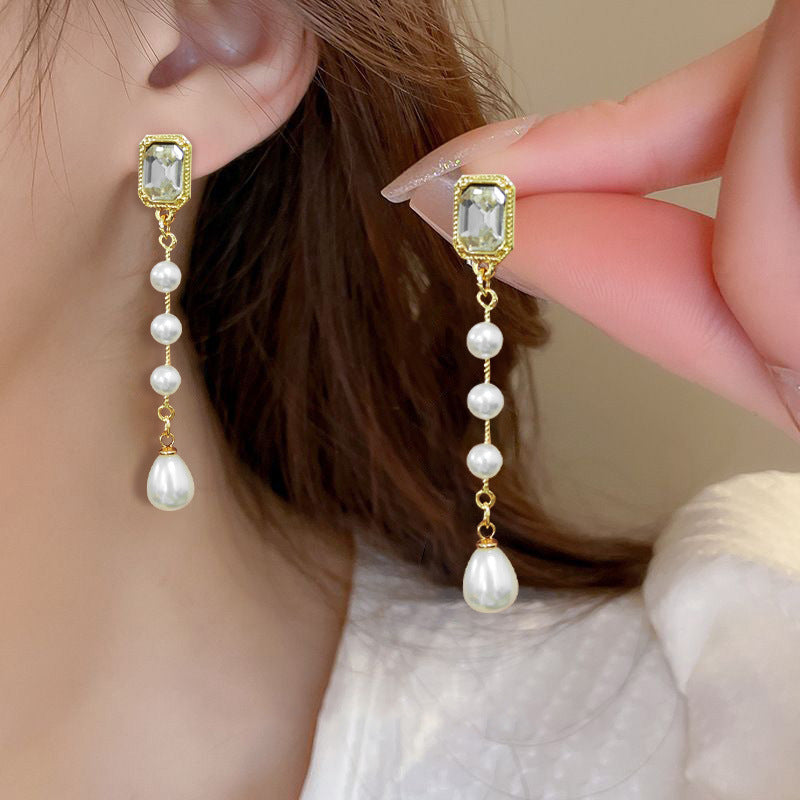 Wholesale S925 Silver Needle  Retro Water Drops Pearl Tassel Earrings