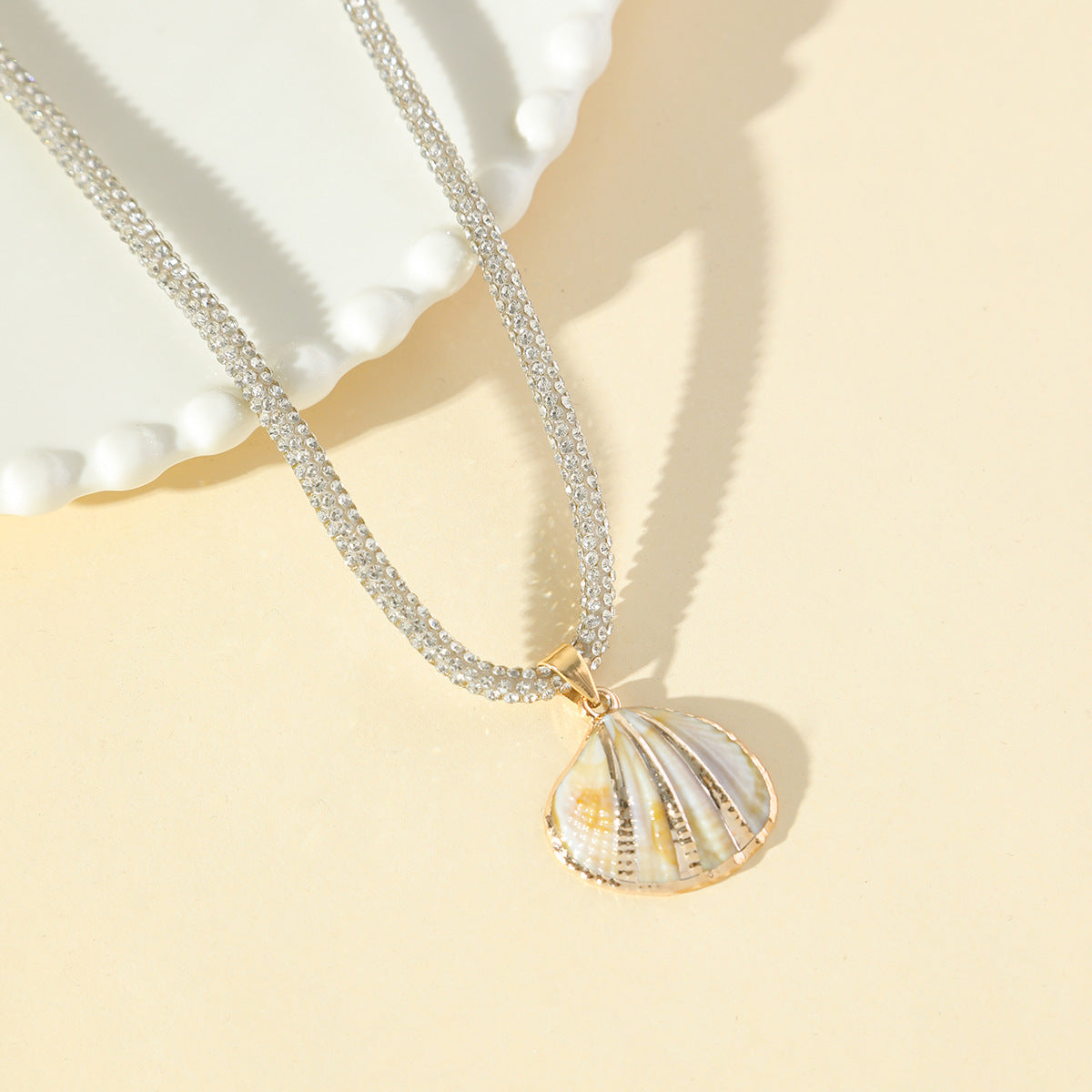 Wholesale Pendant Necklace Light Luxury  Shell Clavicle Chain