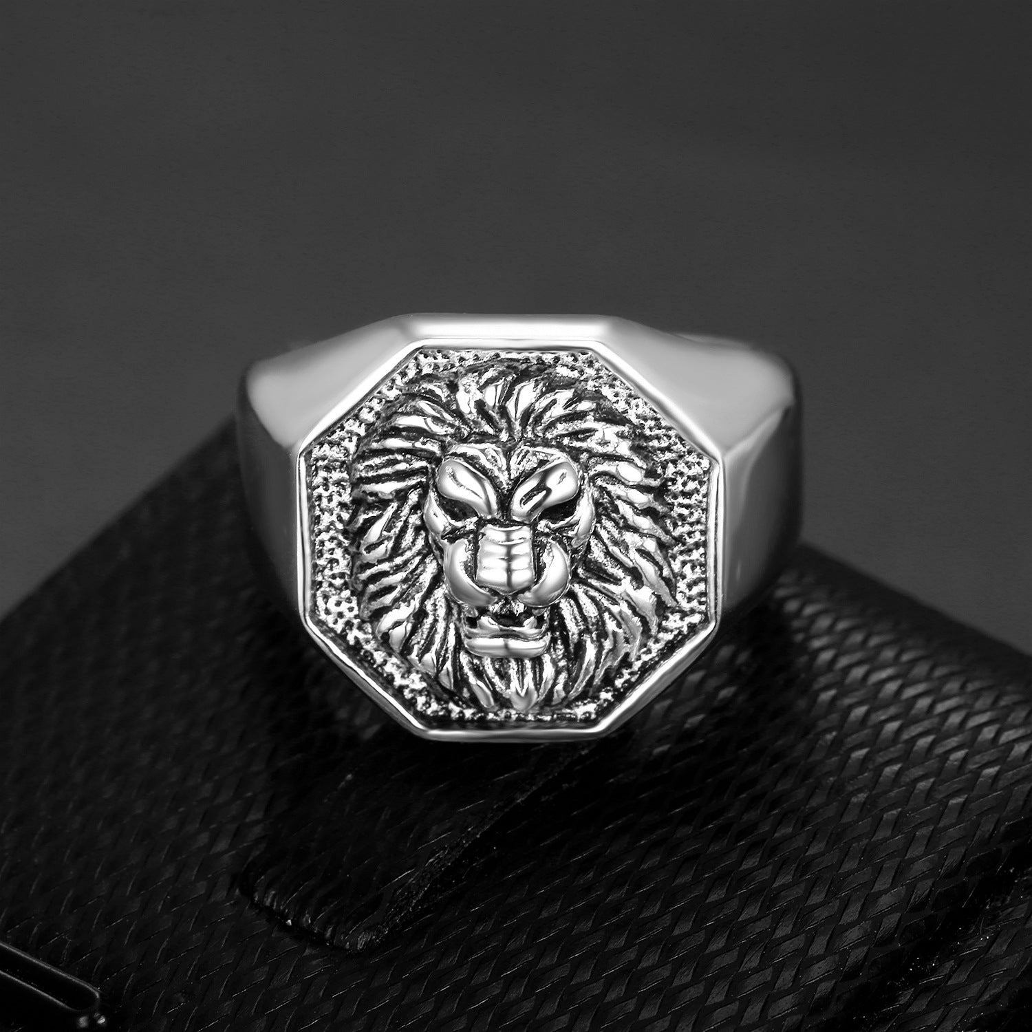 Wholesale Vintage Gold Plated Rings Sun God Lion Head Stainless Steel Rings ACC-RS-Moer005
