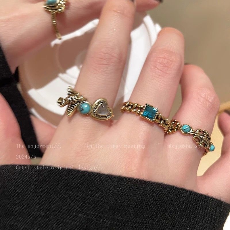Wholesale Geometric Heart Rhinestone Ring,  Adjustable Opening Alloy Crown Iris Design,  Fashion Accessory Boutique Resale