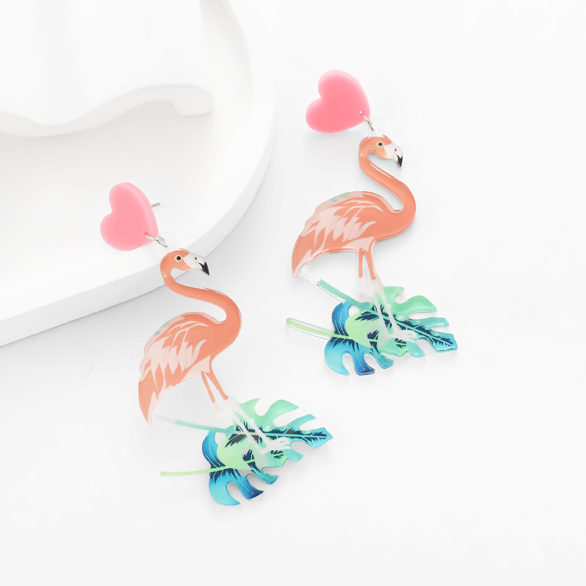 Wholesale Light luxury heart flamingo earrings