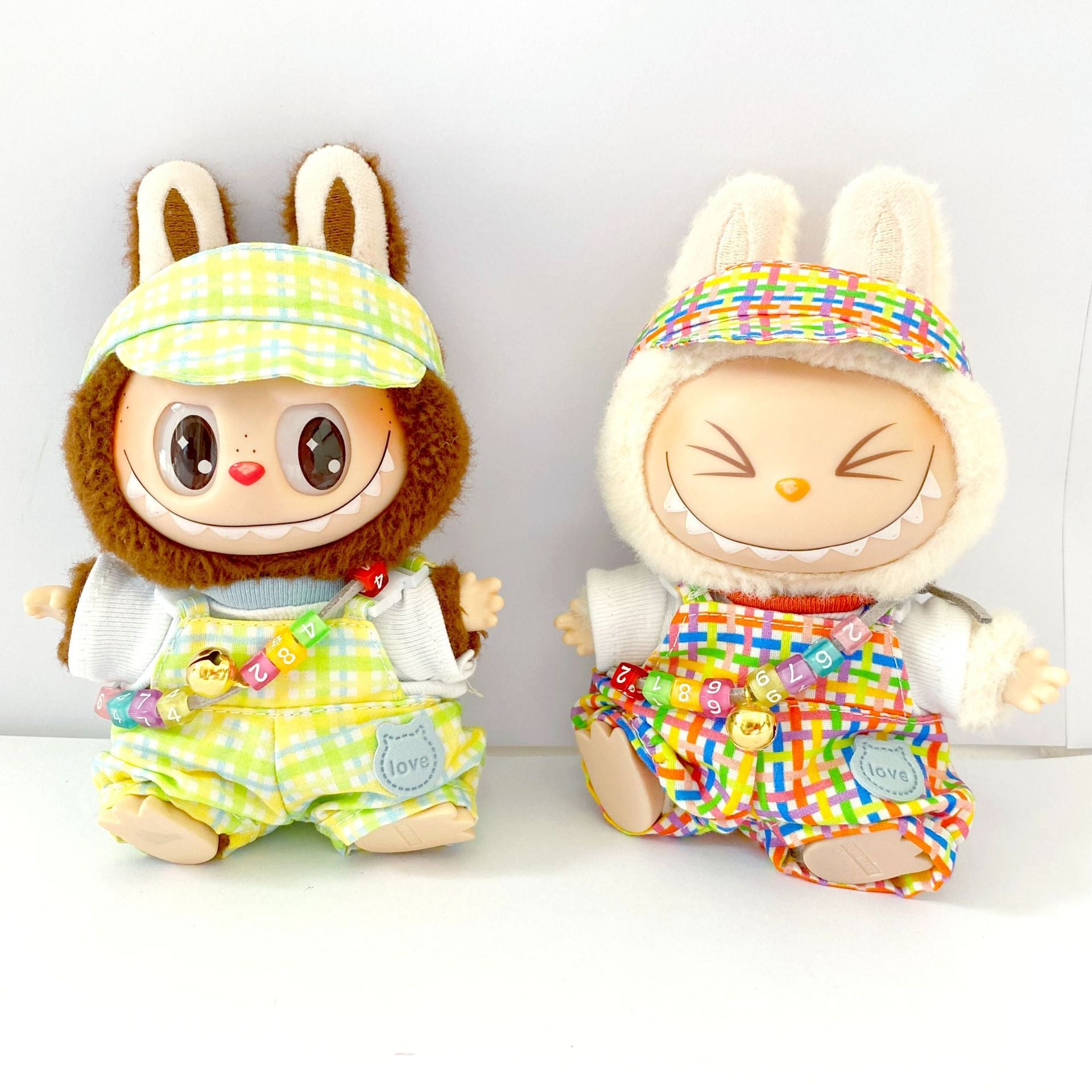 Wholesale Cute cartoon doll clothing toys
